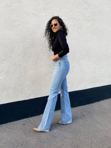 Bootcut Jeans Outfit 001