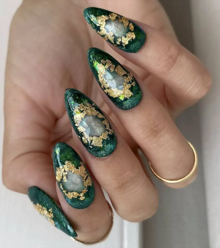 Emerald Green Nails: 9 Ideas That Will Make You Stand Out