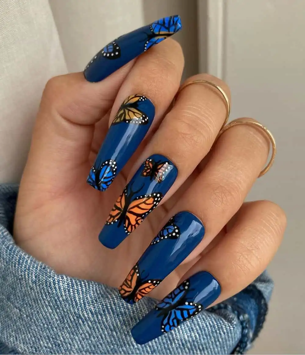Navy Blue Nautical Nails: How to Get the Perfect Look
