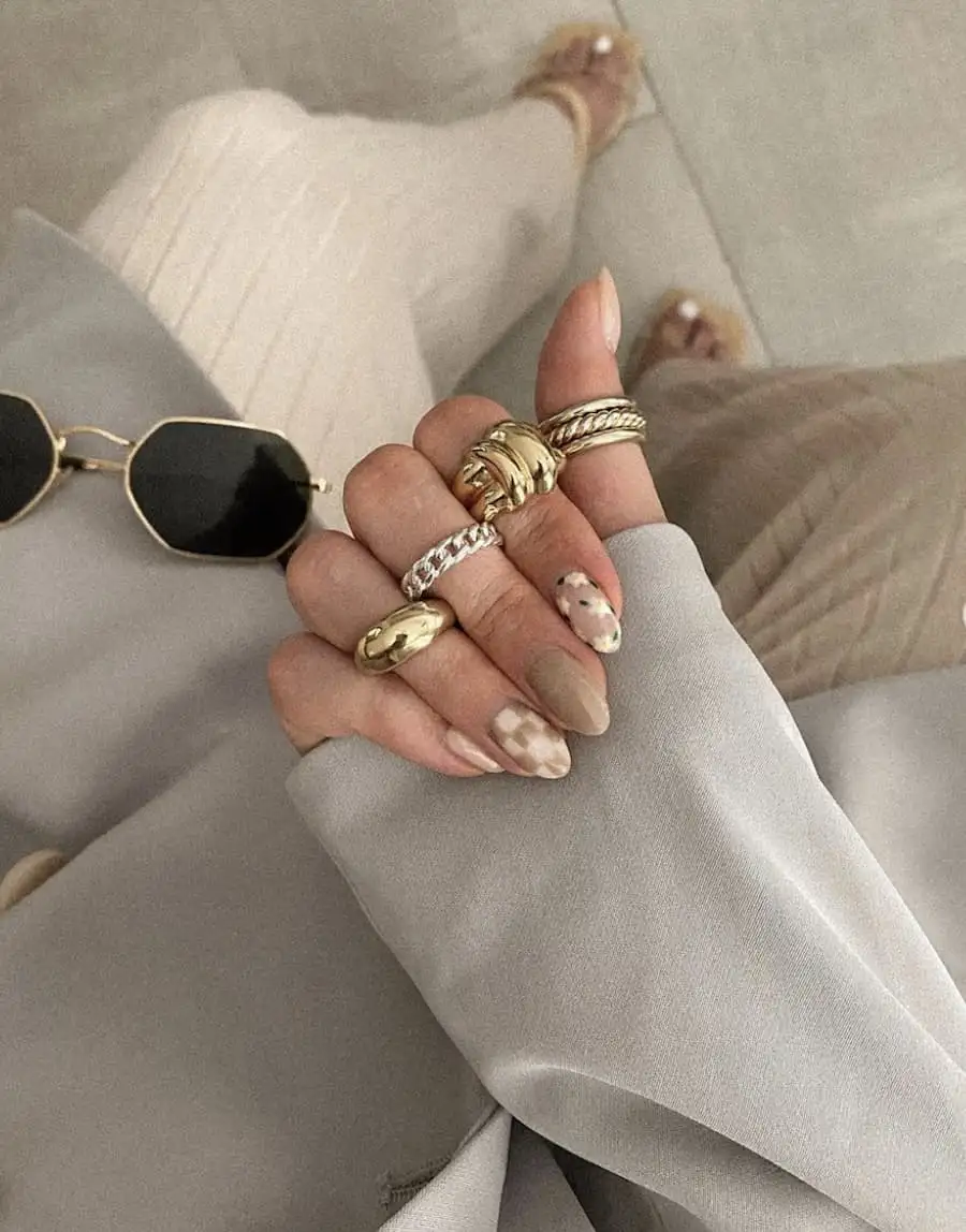 Neutral Nails: The Timeless Beauty Trend You Must Try