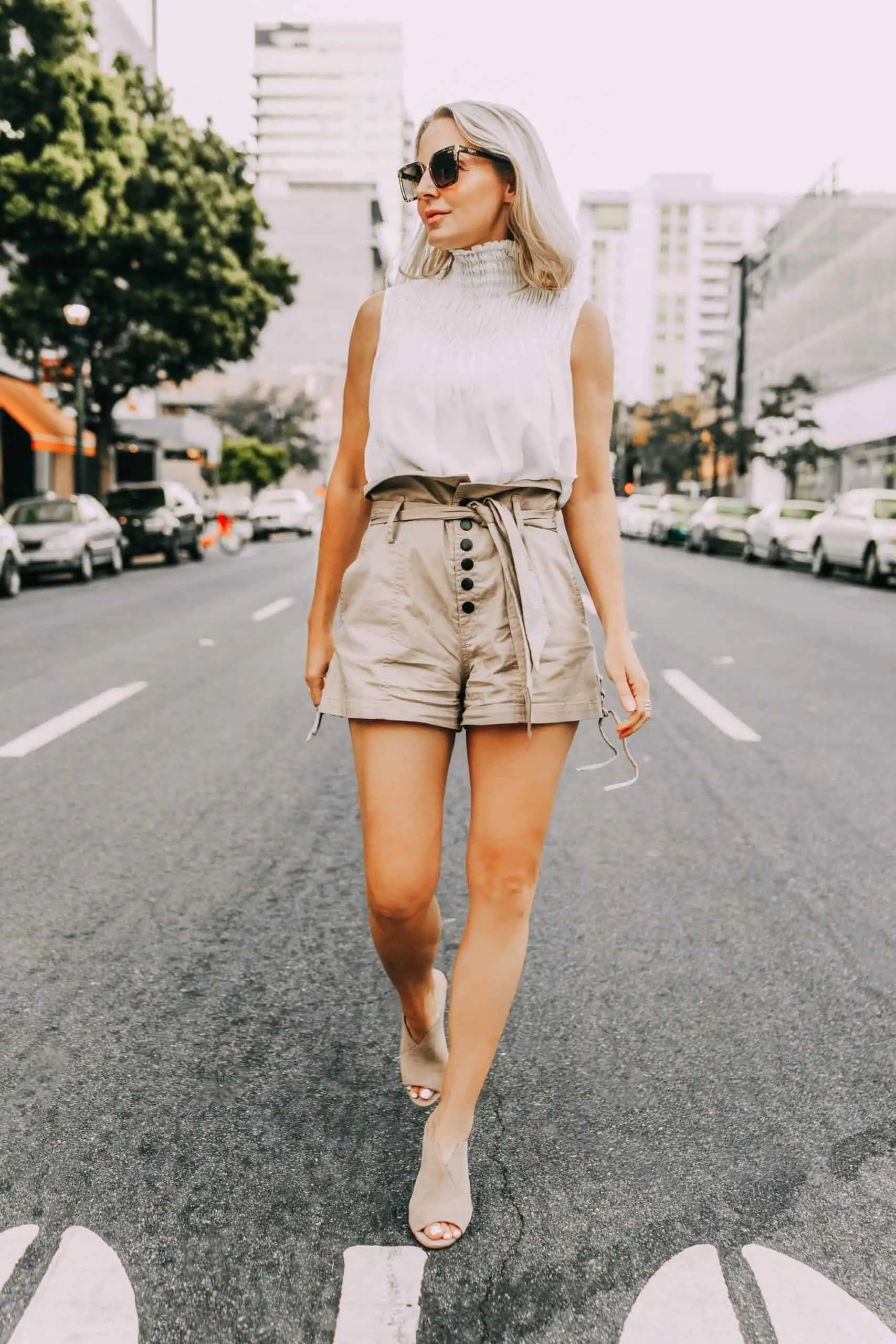 Paper Bag Shorts Outfit: 10 Fashionable Ways to Style