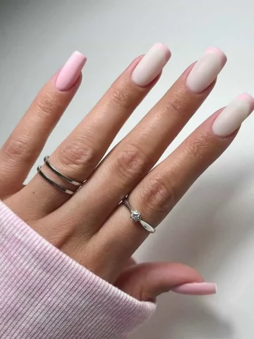 Pink And White Nails 001